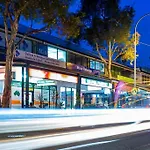 The Summer Home! 2Bed/2Bath/1Car/Balcony ~ Bulimba